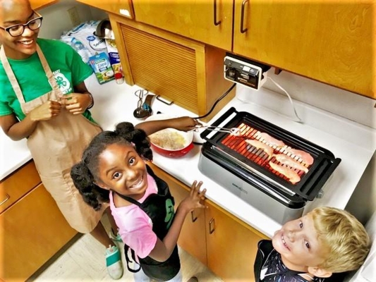 Taylor Cotten supervises young 4-H members during a summer Cooking and Healthy Eating camp in Bertie County. As the 2020-2021 4-H Northeast District president, Cotten says her goal is to make sure all 4-Hers in her district have a voice.