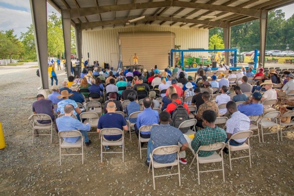 Extension Horticulture Specialist Dr. Sanjun Gu welcomes farmers and students to Small Farms Field Day 2022.